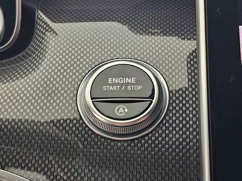 Certified 2022 Mercedes-Benz C 300 Sedan image 30