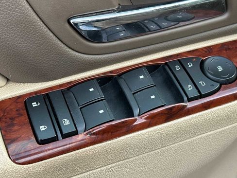 Used 2013 Chevrolet Silverado 2500 LTZ w/ Suspension Package, Off-Road image 12