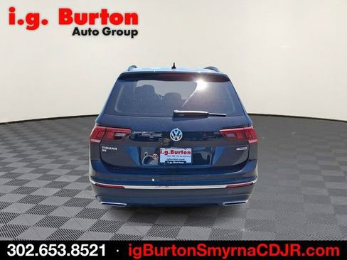 Used 2020 Volkswagen Tiguan SE w/ Panoramic Sunroof Package AWD/4WD image 5