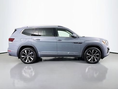 New 2026 Volkswagen Atlas SEL Premium R-Line AWD/4WD image 8