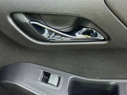 Used 2018 Chevrolet Traverse LS FWD image 30