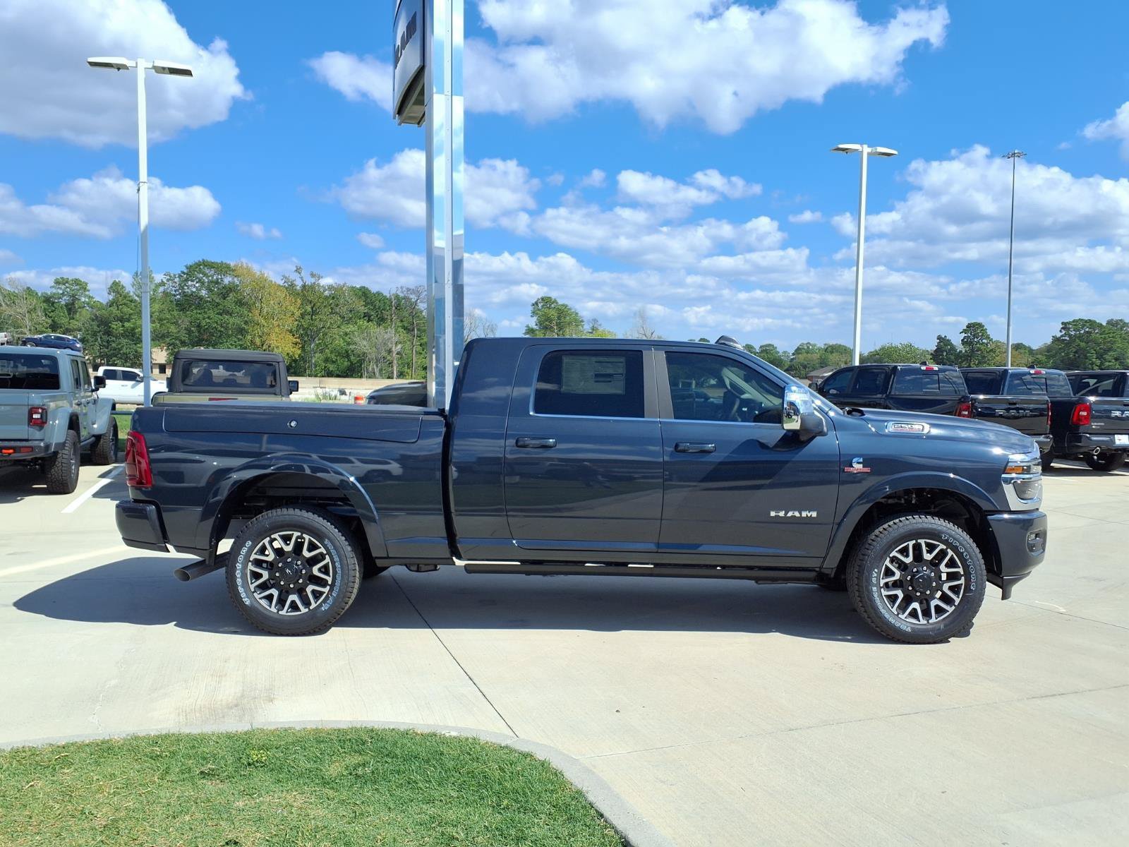New 2027 RAM 2500 Limited AWD/4WD image 5