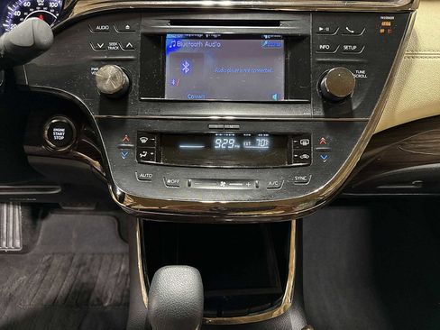 Used 2014 Toyota Avalon XLE FWD image 21