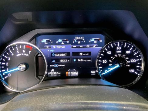 Used 2019 Ford Expedition Max Limited w/ Driver Assistance Package RWD image 18