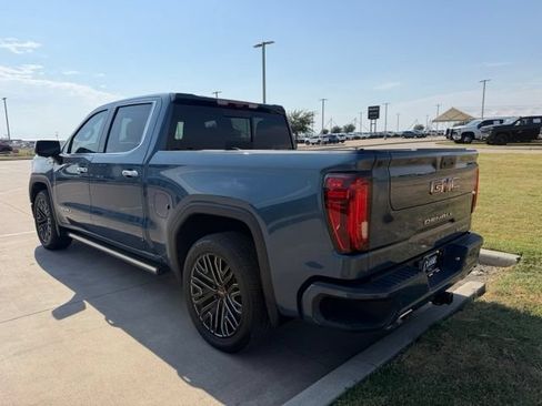 Used 2025 GMC Sierra 1500 Denali w/ Denali Reserve Package AWD/4WD image 6