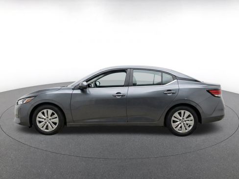 Used 2025 Nissan Sentra S FWD image 4