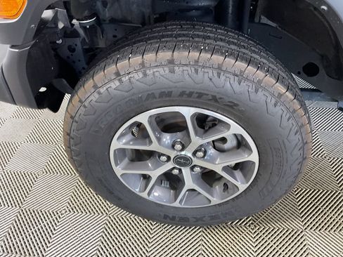 Used 2025 Jeep Wrangler Unlimited Sport AWD/4WD image 5