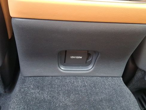 Certified 2022 Lexus LS 500 AWD w/ Interior Upgrade Package image 11