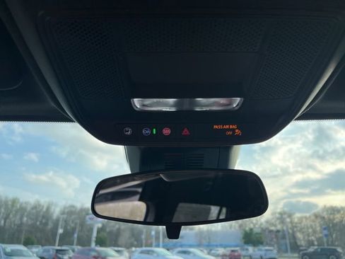 New 2026 Chevrolet Equinox LT w/ Convenience Package II image 32