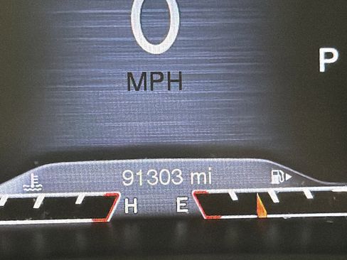 Used 2014 Jeep Cherokee Limited w/ Luxury Group AWD/4WD image 15