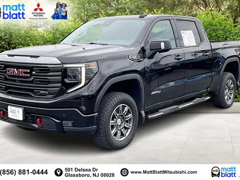 Used 2024 GMC Sierra 1500 AT4 w/ AT4 Preferred Package image 1