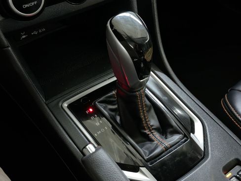 Used 2021 Subaru Crosstrek 2.5i Limited w/ Moonroof Package 2 image 19