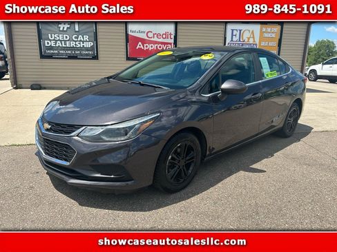 Used 2017 Chevrolet Cruze LT w/ Convenience Package FWD image 1