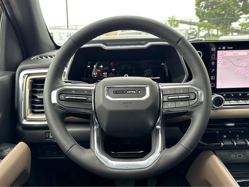 New 2026 GMC Canyon Denali AWD/4WD image 15