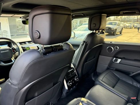 Used 2022 Land Rover Range Rover Sport HSE Silver Edition image 17