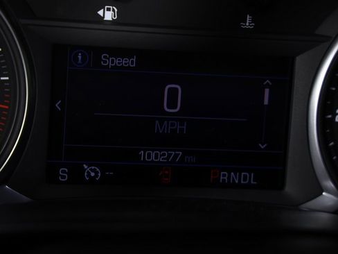 Used 2020 Chevrolet Blazer LT image 13