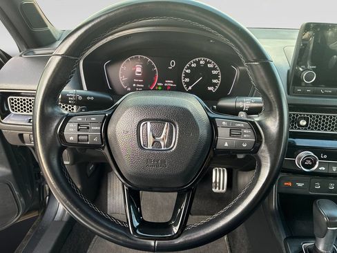Used 2025 Honda Civic Sport image 12