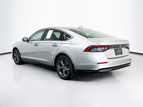 Used 2023 Honda Accord EX image 5