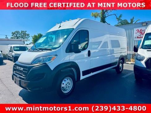Used 2023 RAM ProMaster 2500 image 7