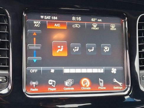 Used 2013 Dodge Dart SXT FWD image 18