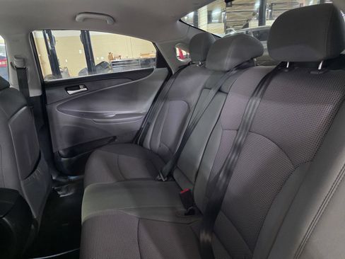 Used 2014 Hyundai Sonata GLS FWD image 14