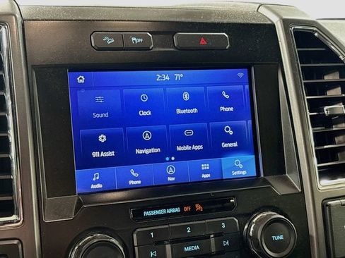Used 2015 Ford F150 XLT w/ Equipment Group 302A Luxury AWD/4WD image 14