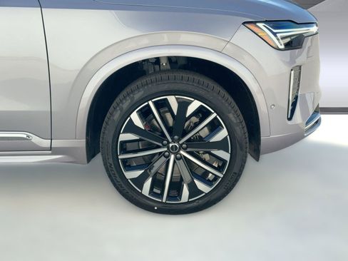 New 2026 Volvo XC90 B6 Plus w/ Protection Package Premier image 11