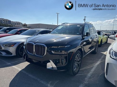 Certified 2023 BMW X7 xDrive40i w/ Premium Package image 1
