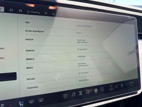 Used 2023 Rivian R1S Launch Edition AWD/4WD image 34