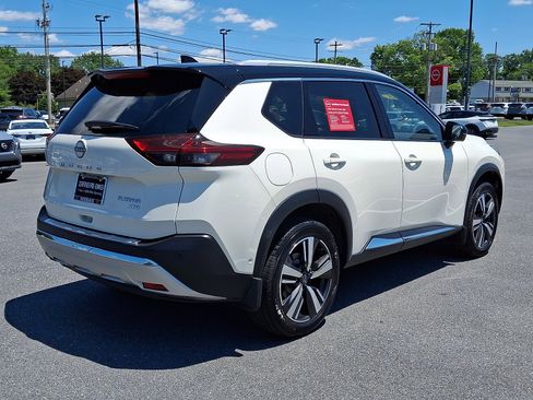 Certified 2023 Nissan Rogue Platinum AWD/4WD image 7