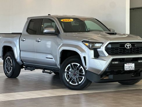 Certified 2025 Toyota Tacoma TRD Sport w/ TRD Sport Upgrade Package AWD/4WD image 2