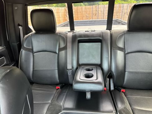Used 2019 RAM 3500 Laramie AWD/4WD image 15
