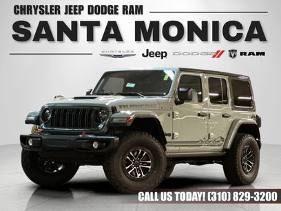 New 2026 Jeep Wrangler Unlimited Rubicon w/ Rockslide Package