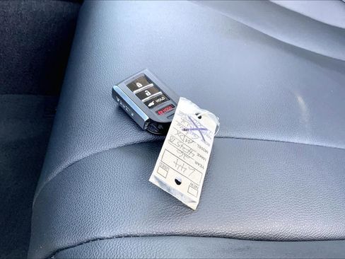 Certified 2026 Acura MDX FWD image 12