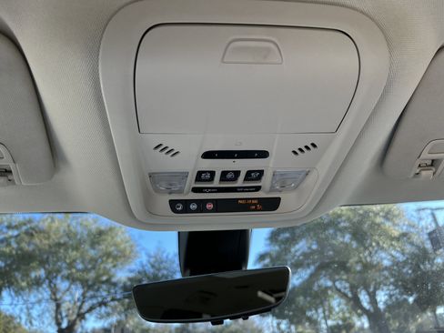 Used 2023 Buick Enclave Premium w/ Experience Buick Package image 57