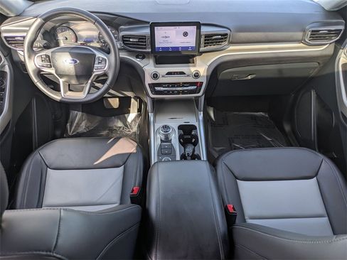 Used 2024 Ford Explorer XLT w/ Equipment Group 202A image 20