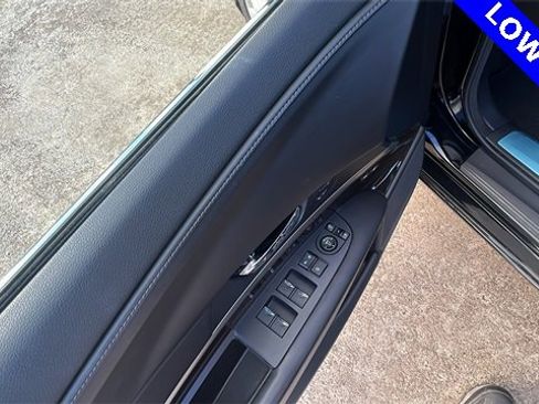 Used 2014 Acura RLX w/ Technology Package image 27