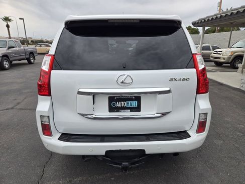 Used 2011 Lexus GX 460 image 4