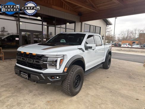 Used 2025 Ford F150 Raptor image 26