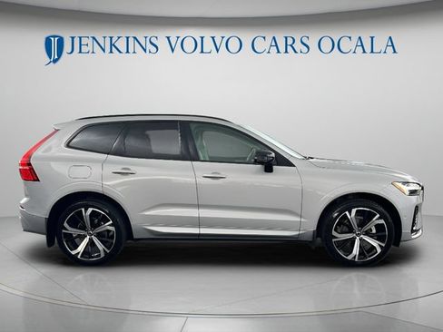 Certified 2024 Volvo XC60 B5 Ultimate w/ Climate Package AWD/4WD image 2