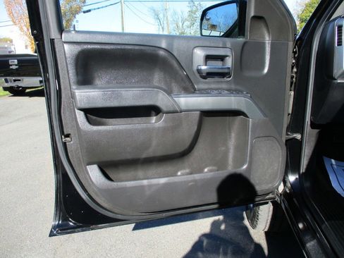 Used 2015 Chevrolet Silverado 2500 LT w/ LT Convenience Package image 33