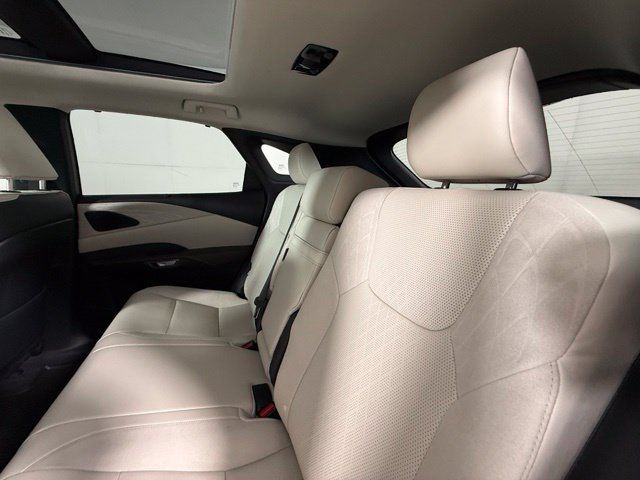 Used 2023 Lexus RX 350 w/ Accessory Package (Z1) AWD/4WD image 26