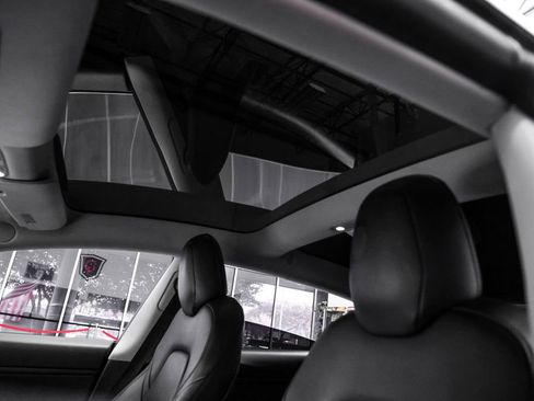 Used 2019 Tesla Model 3 Long Range RWD image 6