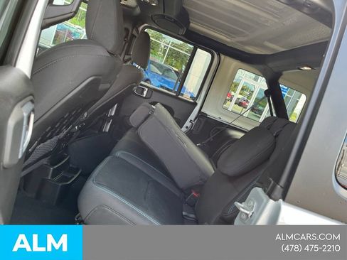 Used 2023 Jeep Wrangler Unlimited Rubicon 4xe AWD/4WD image 22