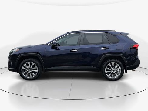 Used 2024 Toyota RAV4 Limited w/ Advanced Technology Package FWD image 9