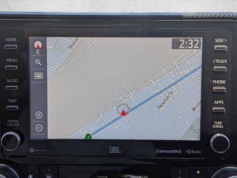 Used 2021 Toyota Highlander XSE FWD image 13