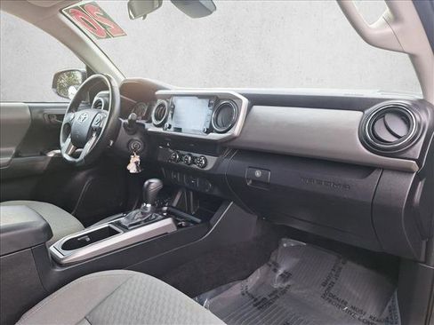 Used 2020 Toyota Tacoma SR5 image 19
