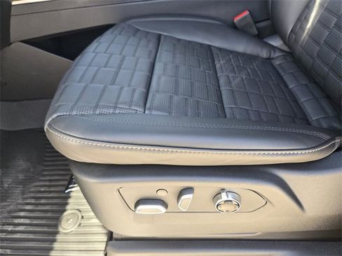 New 2026 Cadillac Escalade Platinum Sport image 21