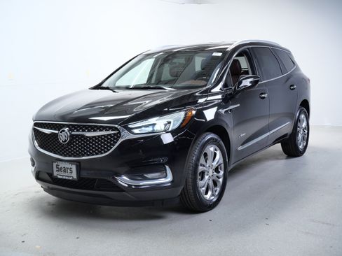 Used 2019 Buick Enclave Avenir w/ Avenir Technology Package AWD/4WD image 9