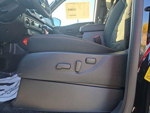 New 2026 Nissan Frontier PRO-4X w/ Pro-4x Convenience Package image 32